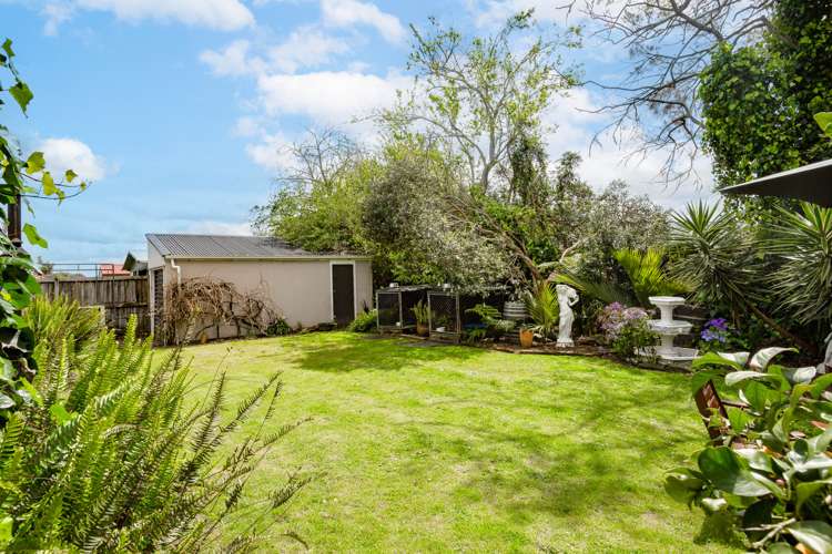 23 James Henry Crescent Huntly_18