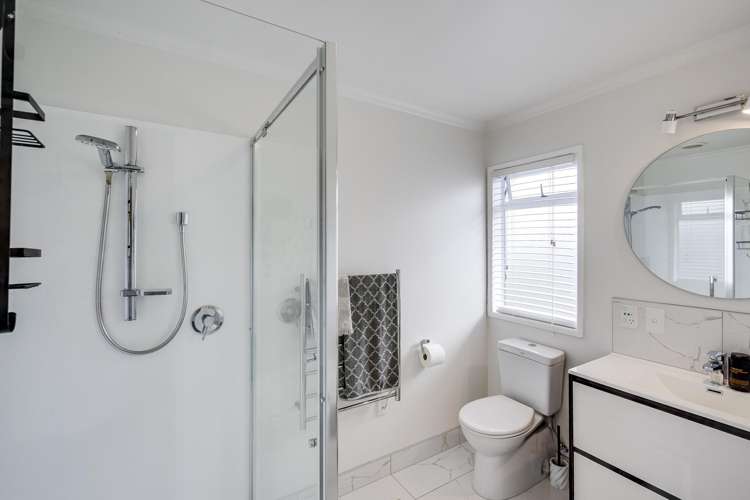 534 Kennedy Road Greenmeadows_15