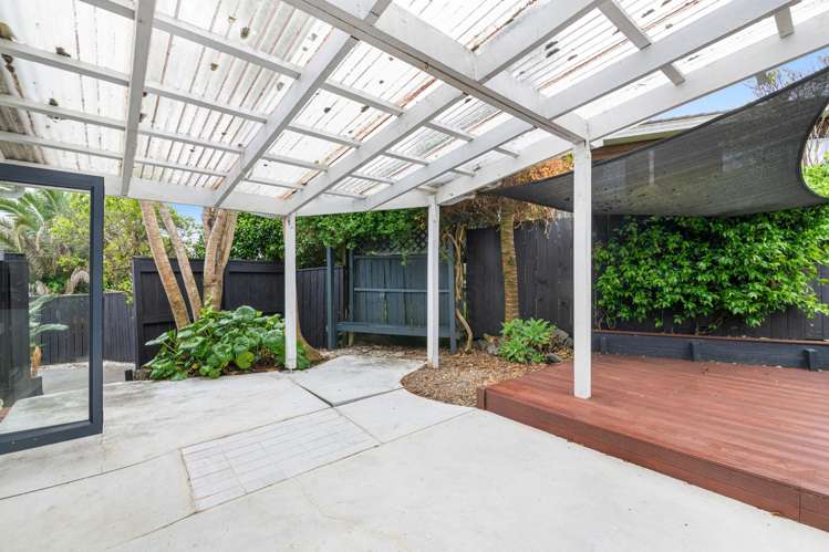 2/20 Tawavale Crescent Totara Vale_16