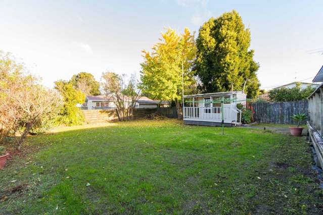 35a Roberts Road Te Atatu South_1