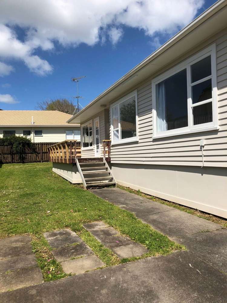 1/78 Moore Street Howick_2