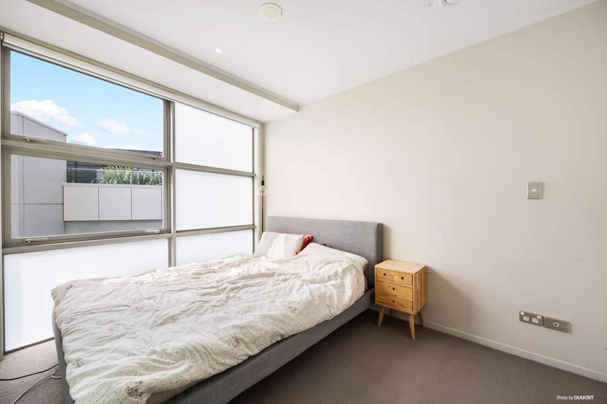 13E/156 Vincent Street_2