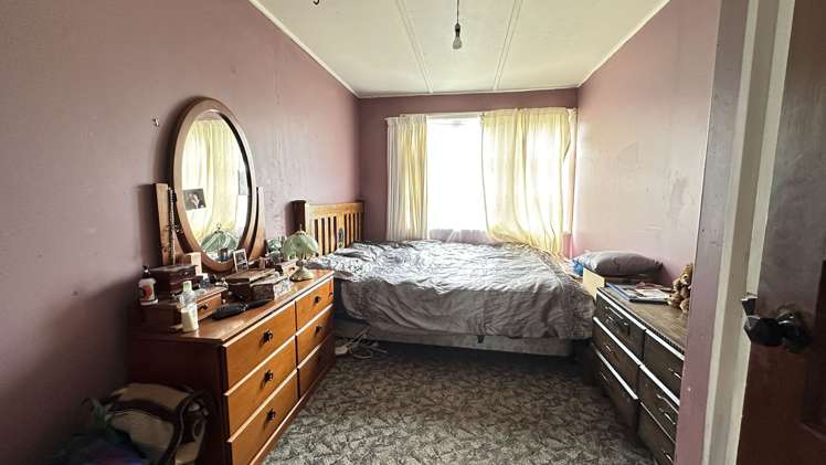 807 Kowhai Street Mahora_5