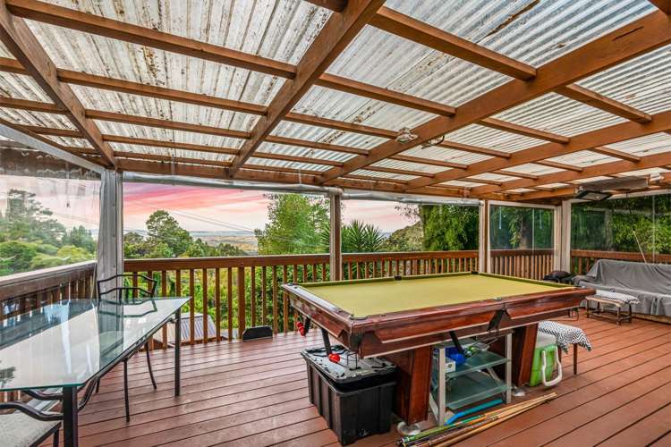 894 West Coast Road Waiatarua_8