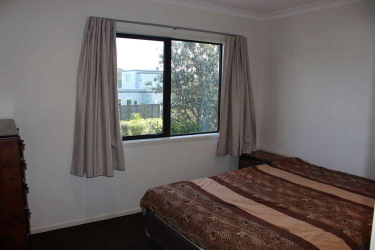 169 The Fairway Matarangi_10