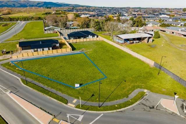 102 Carnaveron Drive Lincoln_1