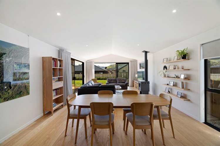 8 Plough Street Jacks Point_12