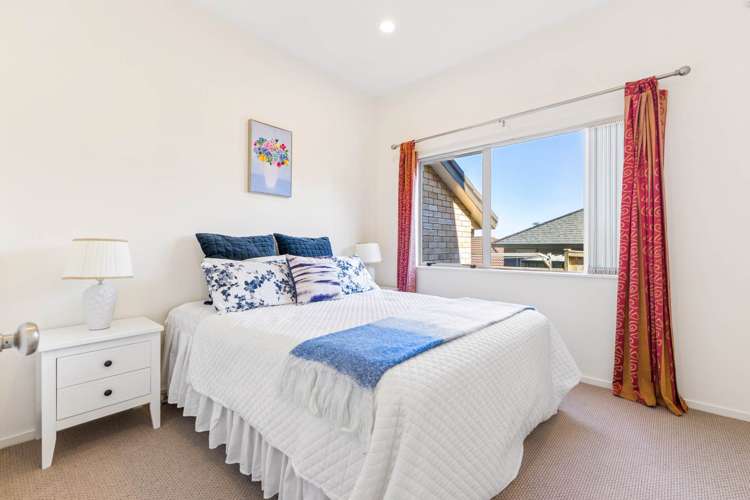 8 Viera Drive Flat Bush_14