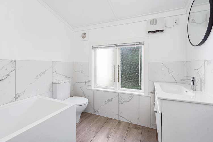 11 Ferry Road Waipu_20