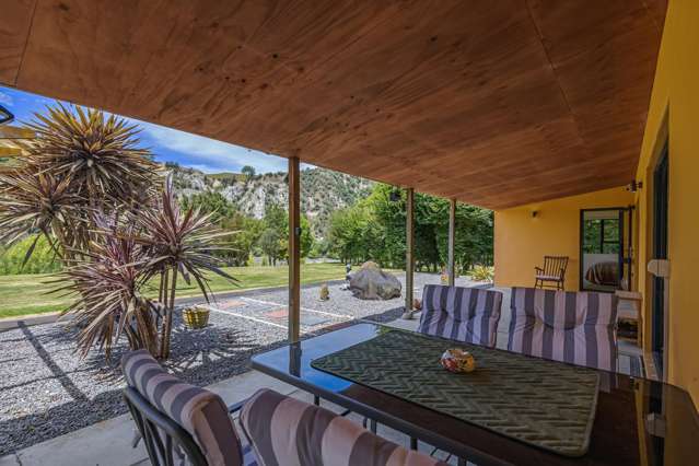 195 Rowes Road Hunterville_4