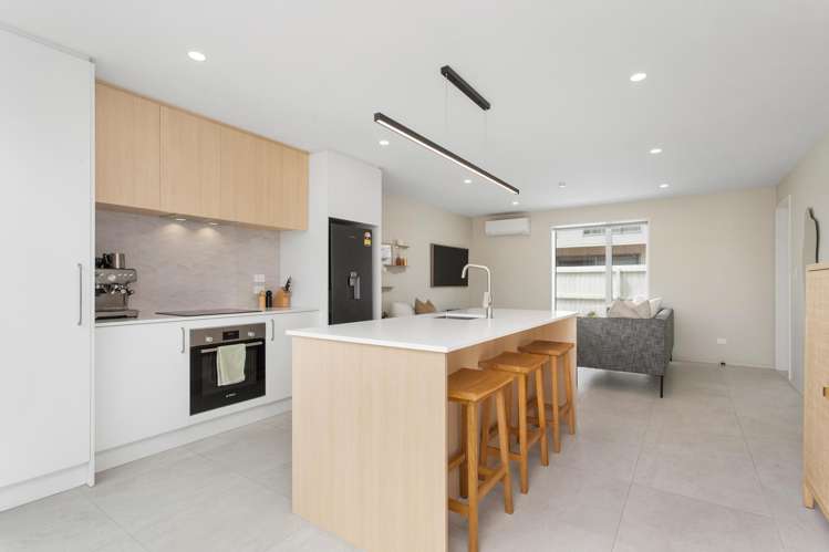 3/49 Marine Parade North New Brighton_3