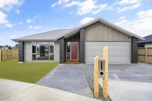 Spacious home in a quiet cul-de-sac!