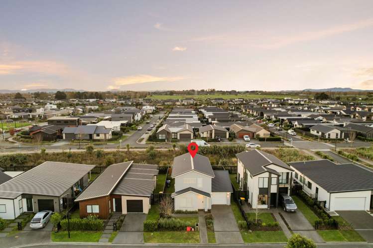 37 Ogilvie Avenue Chartwell_32
