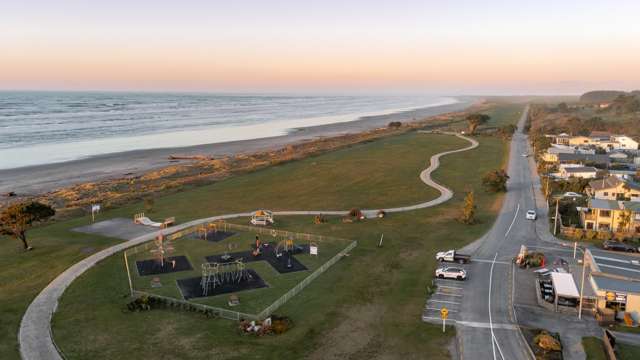 Investors Opportunity at Carters Beach