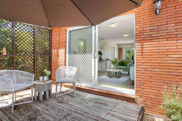 2/4 Wilding Avenue Northcote Point_10