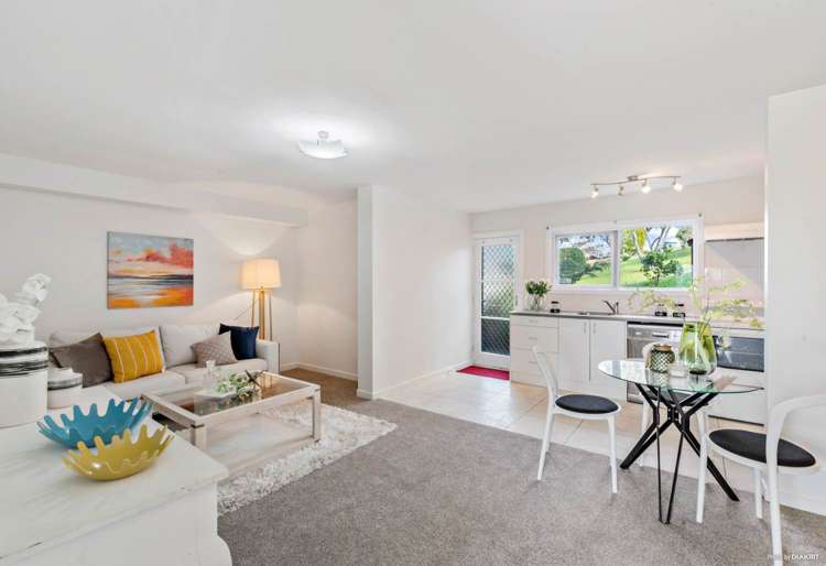 1/114 Eban Avenue Hillcrest_4