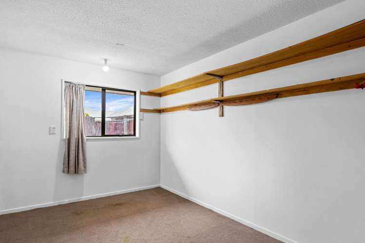 1/25 De Havilland Street Hornby_9