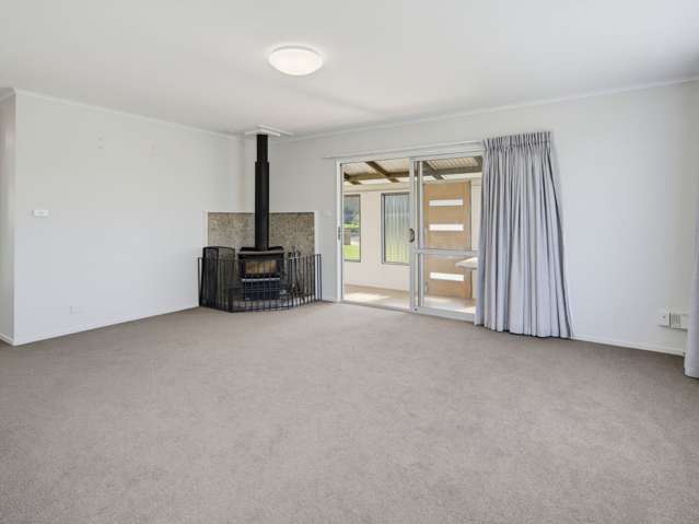 16 Kingwell Drive Springlands_3