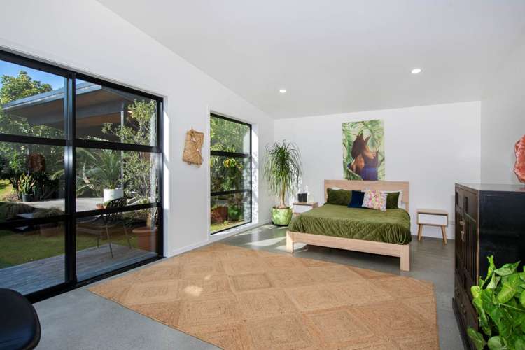 29 Muritai Road Parua Bay_12