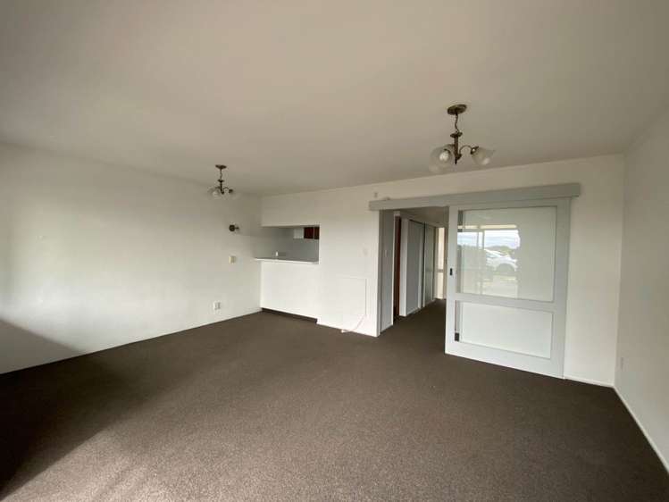 2/18 Cliff Road Tauranga Central_5