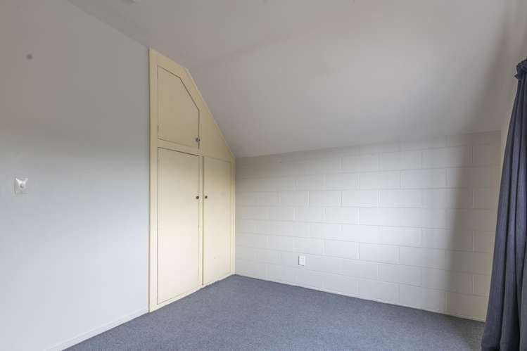 2/17 Percy Street Phillipstown_6