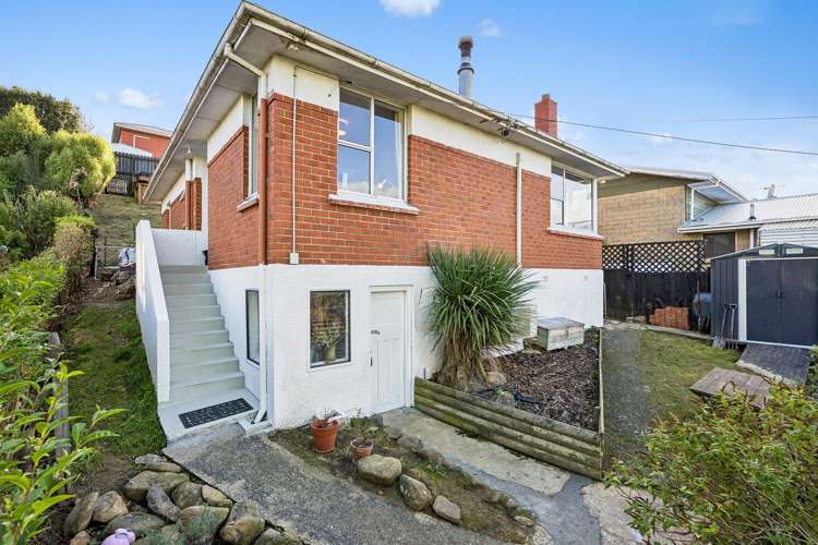 102 Sidey Street Calton Hill_15