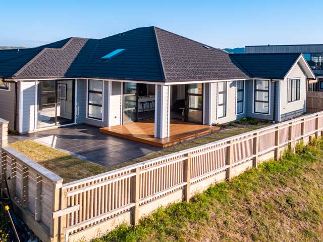 10 Rotorua Grove Aotea_3