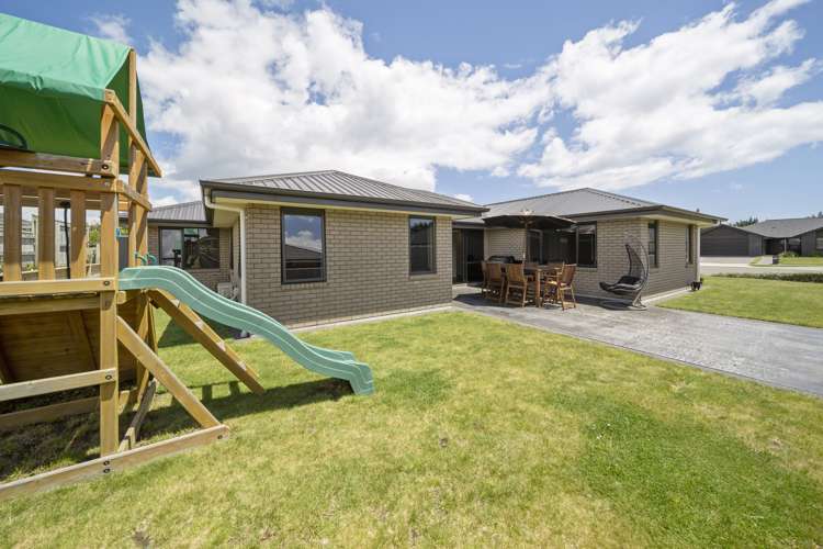 12 Ryder Drive Waiwhakaiho_11