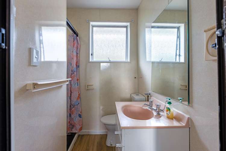 2/53 Grenville Street Waltham_10