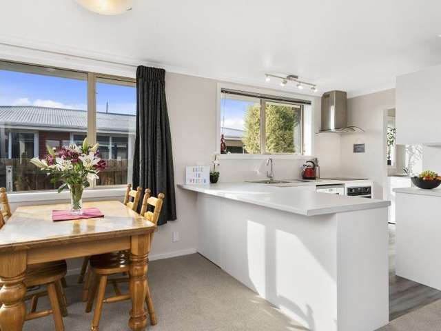 35 Denise Crescent Hornby_4