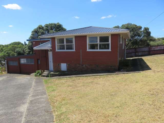 Four Bedroom House With Plenty Parking