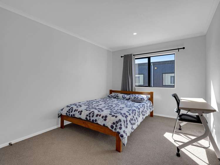 1/105 Knighton Road Hillcrest_9