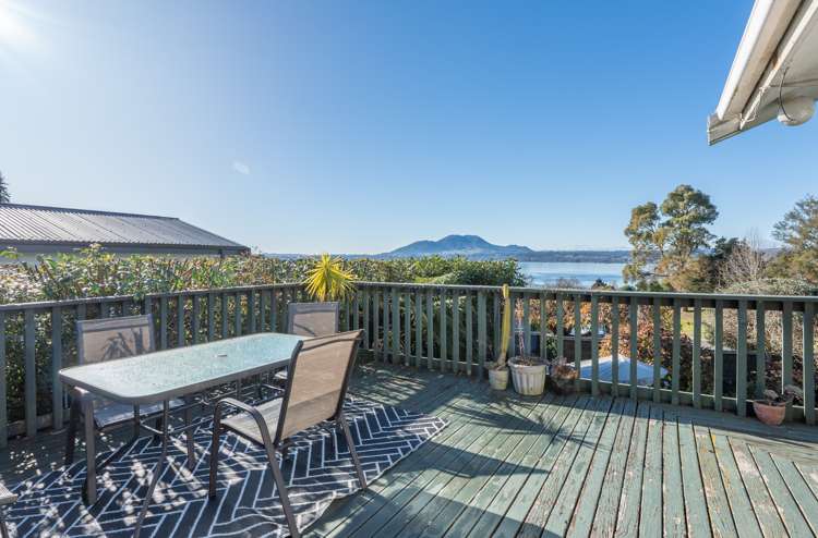 1 Ewing Grove Acacia Bay_15