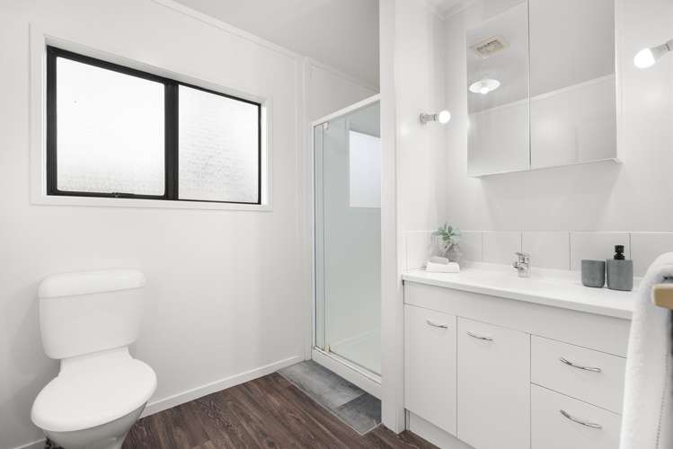 2/33 Vine Street Mangere East_9