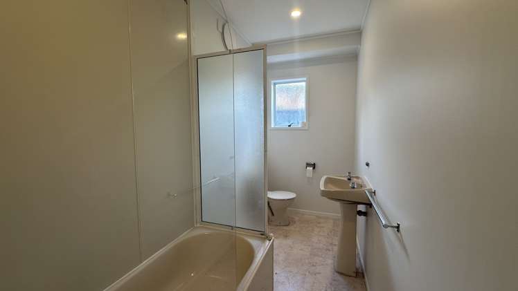 34 Ramelton Road Mount Roskill_10