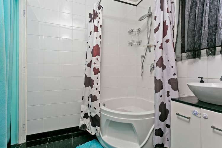 14 Atlantis Place Totara Vale_10