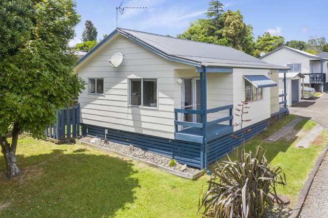 1/4 Kahikatea Place Ranui_1