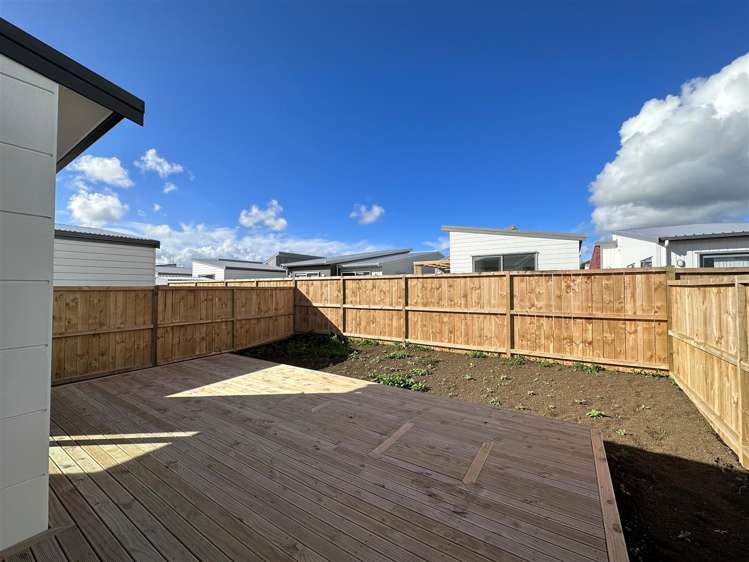 20 Fredrick Hanson Road Papakura_13