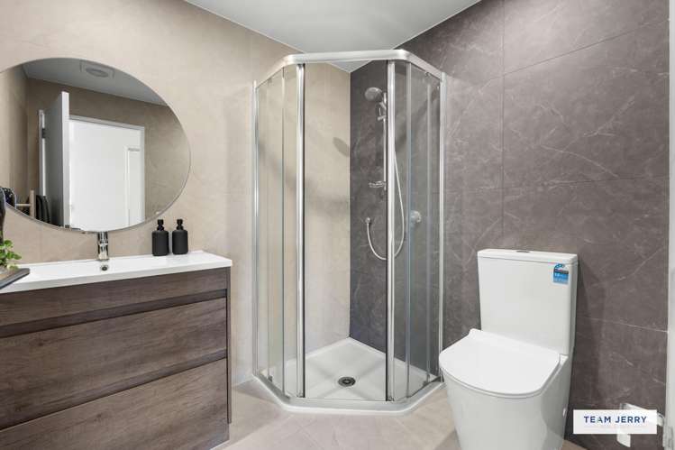 101/5 Dishys Road Flat Bush_17
