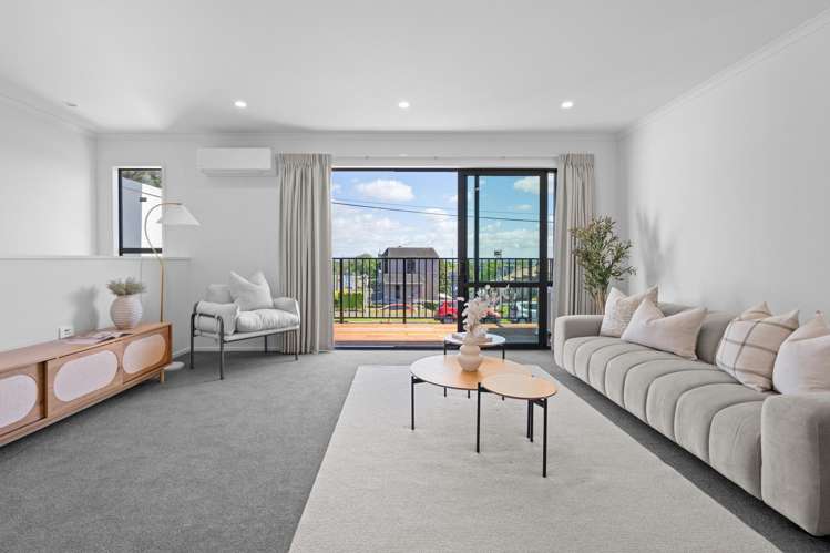 3/6 Ruakiwi Road Hamilton Lake_3