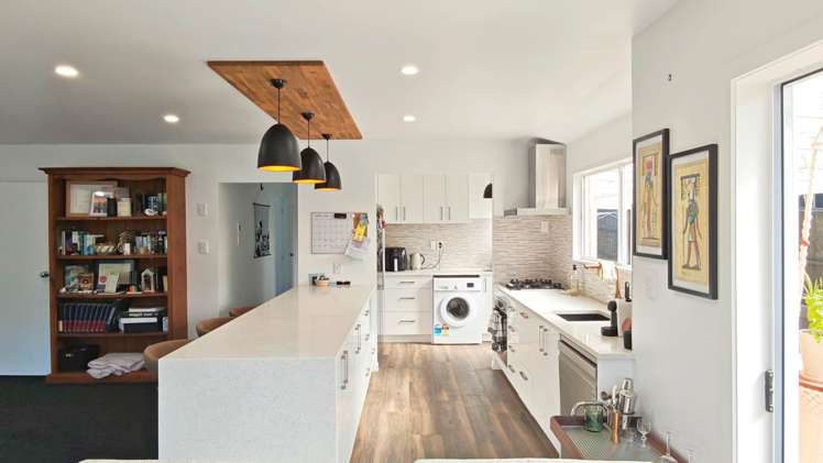 5 Sispara Place Beach Haven_6