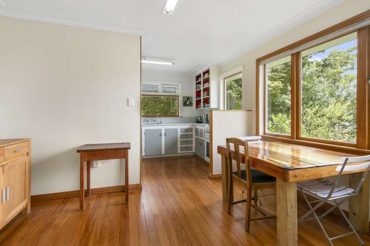 32 Woodward Avenue Mangere Bridge_7