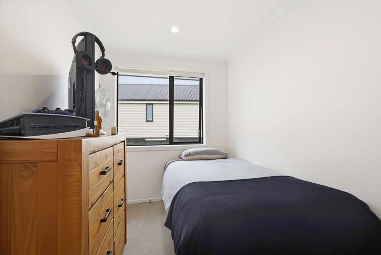 15 Holystone Road Whitby_13