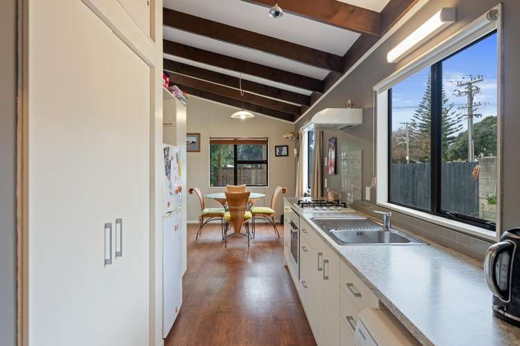 49 Tasman Road Otaki Beach_1