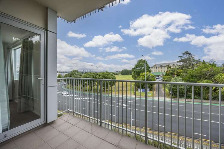 306a/130 Anzac Street Takapuna_9