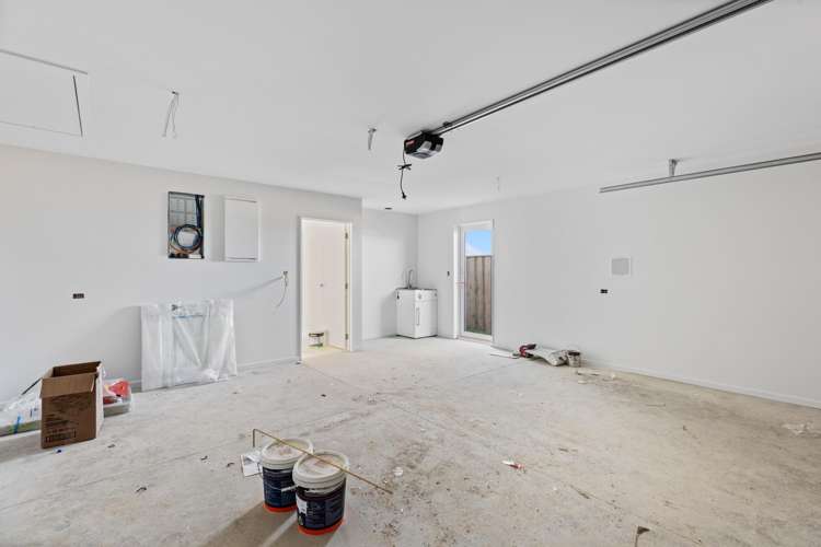 25 Orwell Way Elgin_16