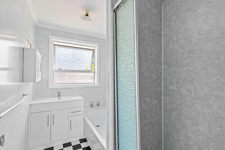 45 Clifton Drive Waitara_15