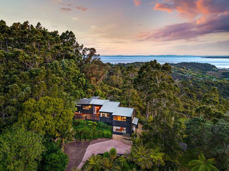 76 Kohu Road Titirangi_30