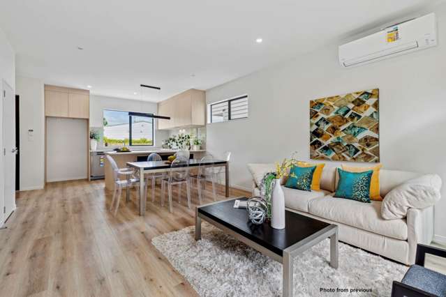 2/58 Sylvan Crescent Te Atatu South_4