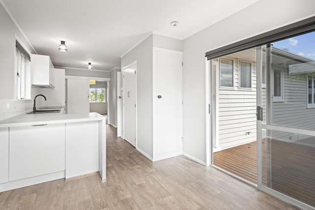 60 Kingswood Road Brookfield_2